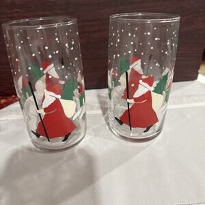 Two (2) Anchor Hocking Santa Christmas Beverage Glasses Vintage 1988